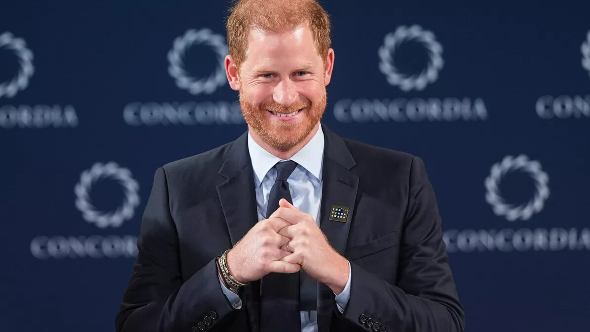 00-241018-prince-harry.jpg