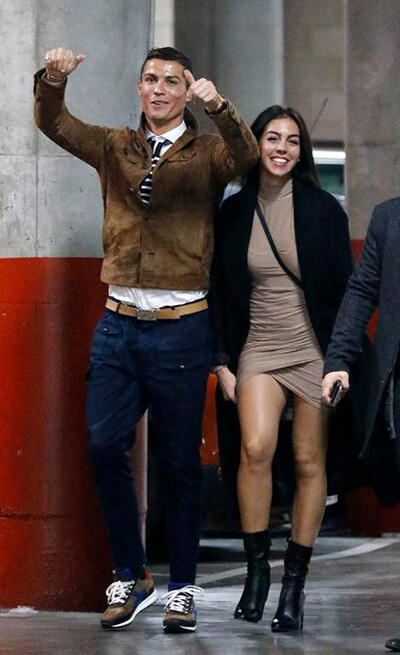 01-02-220128-georgina-rodriguez-et-cristiano-ronaldo.jpg