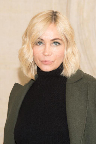 01-03-220126-emmanuelle-beart.jpg