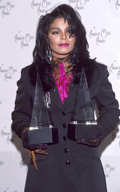 01-06-211210-janet-jackson.jpg