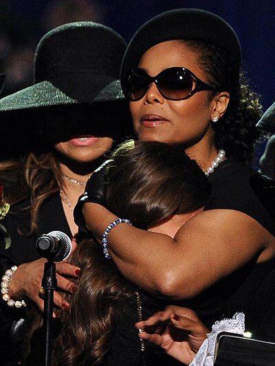 01-27-211210-janet-jackson.jpg