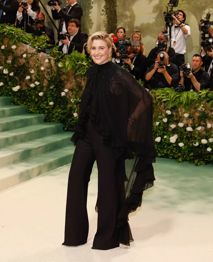 01-79-240508-met-gala.jpg