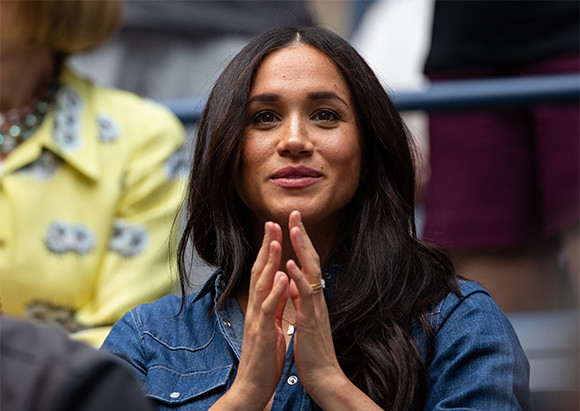 01-celebnews-190918.jpg