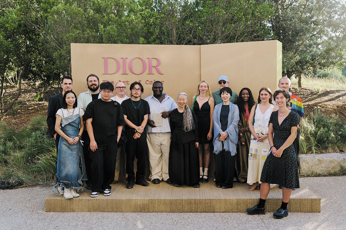 01-dior-photography-and-visual-arts-251017.jpg