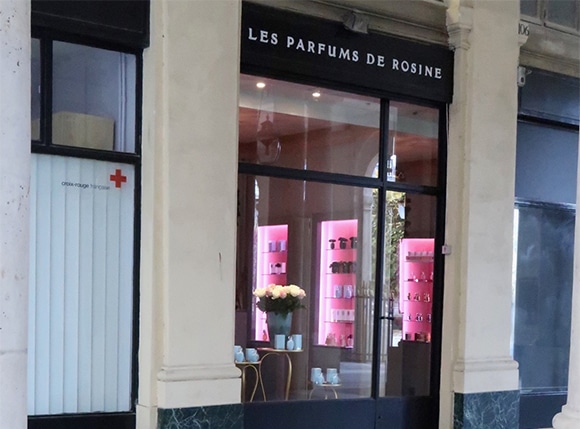 01-paris-news-rosine-161201.jpg