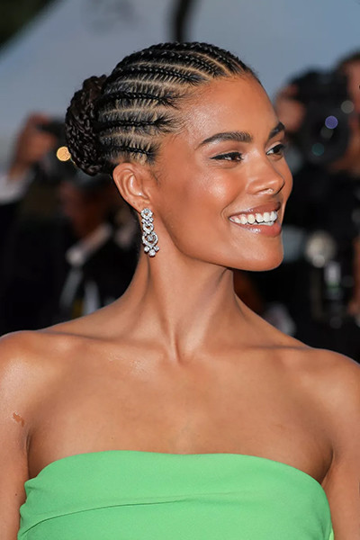 02-05-220524-hair-styles-of-cannes.jpg