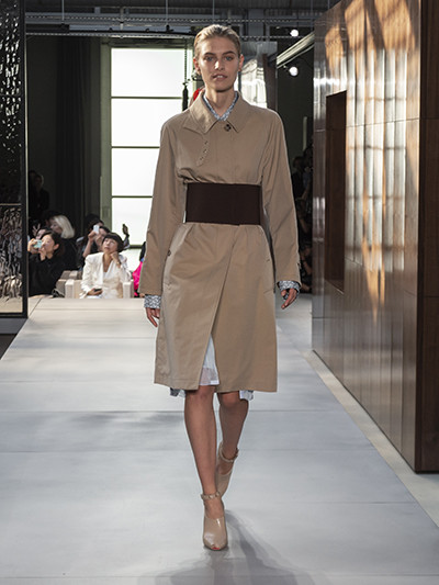 02-Burberry-190130.jpg
