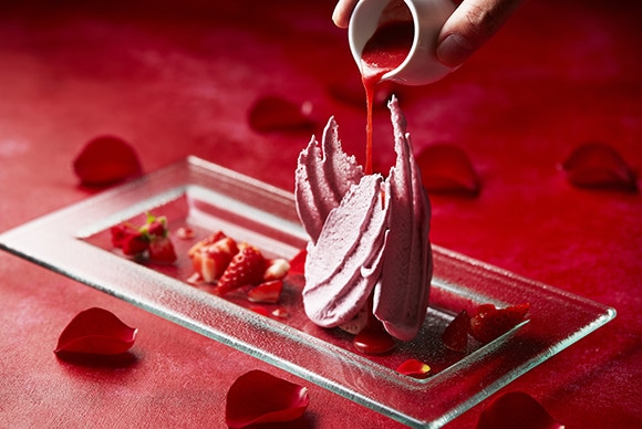 02-strawberry-dessert-190304.jpg