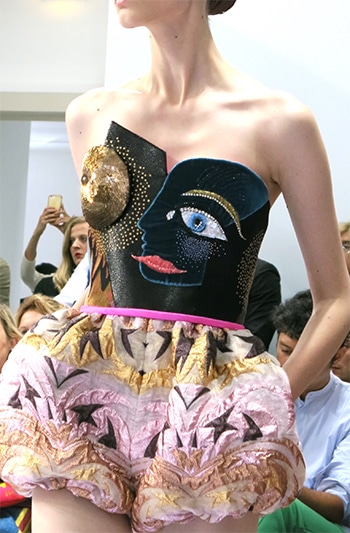 もうじき買える、スキャパレリのプレタ・クチュール。｜Paris