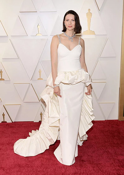 05-220329-oscars2022-costumes.jpg