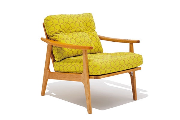 06-chair-160801_600x400.jpg