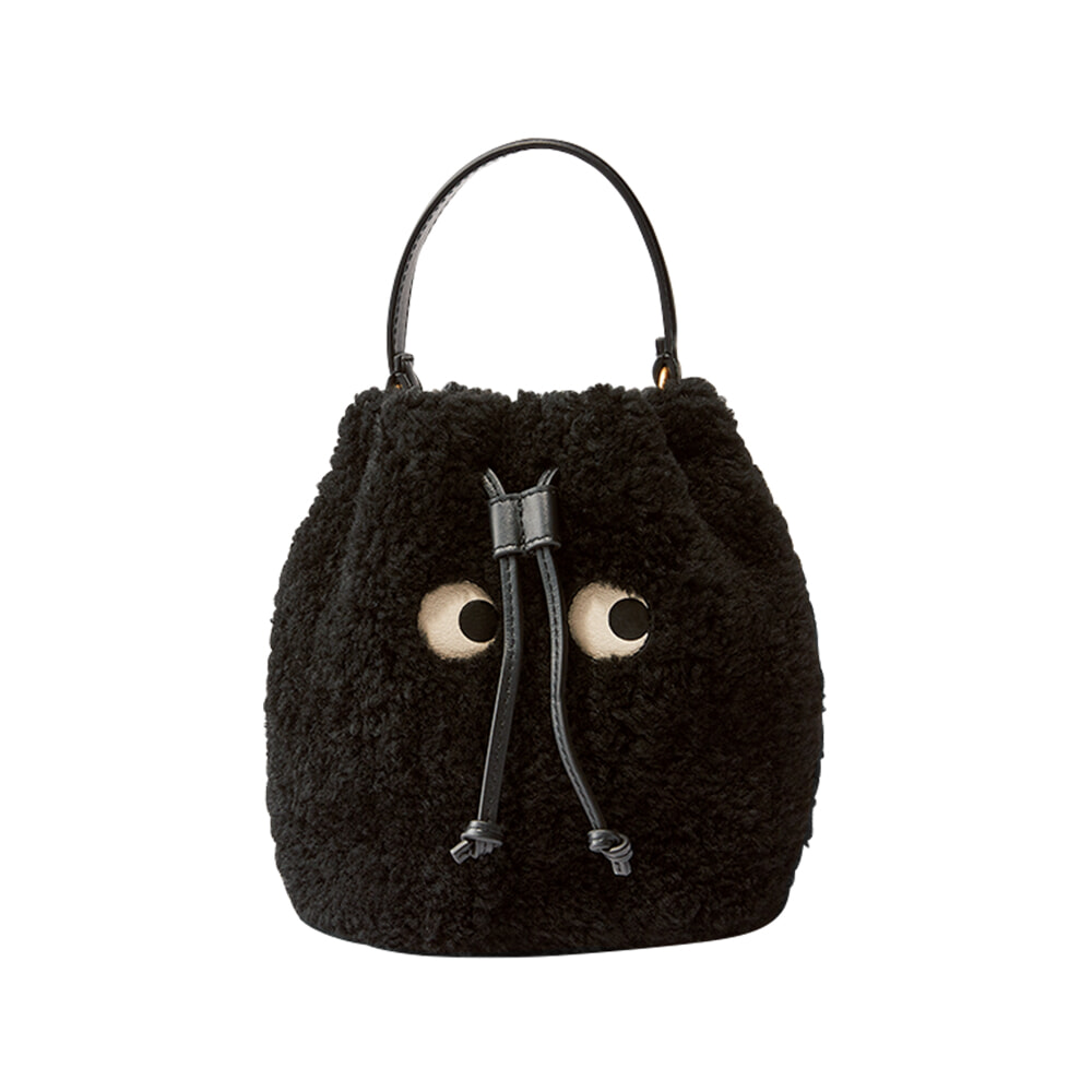 06-fluffy-bag-230926.jpg