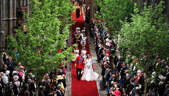 06les-plus-belles-compositions-florales-des-mariages-de-stars-photo-24.jpg