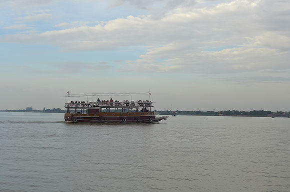 07-tsubota-asia-Figaro-pnh7.jpg