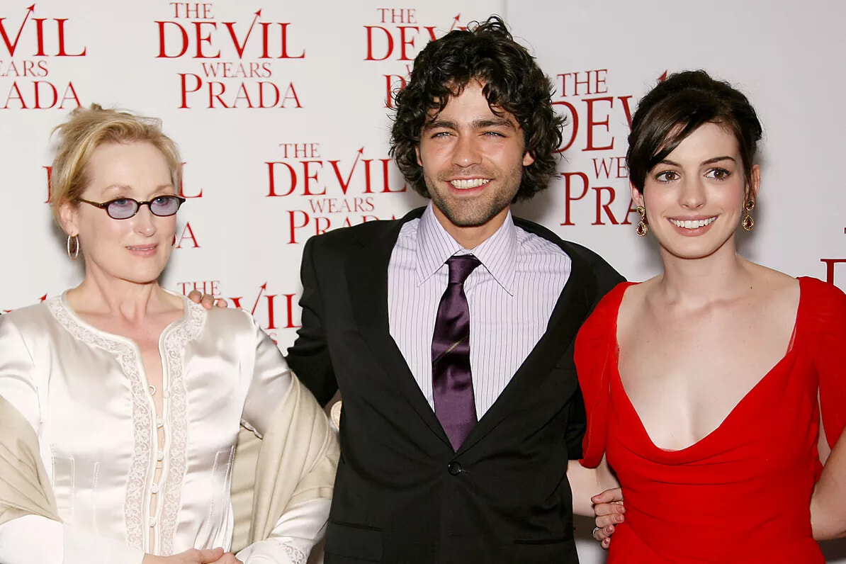 0718_anne-hathaway-on-the-devil-wears-prada_main.jpg