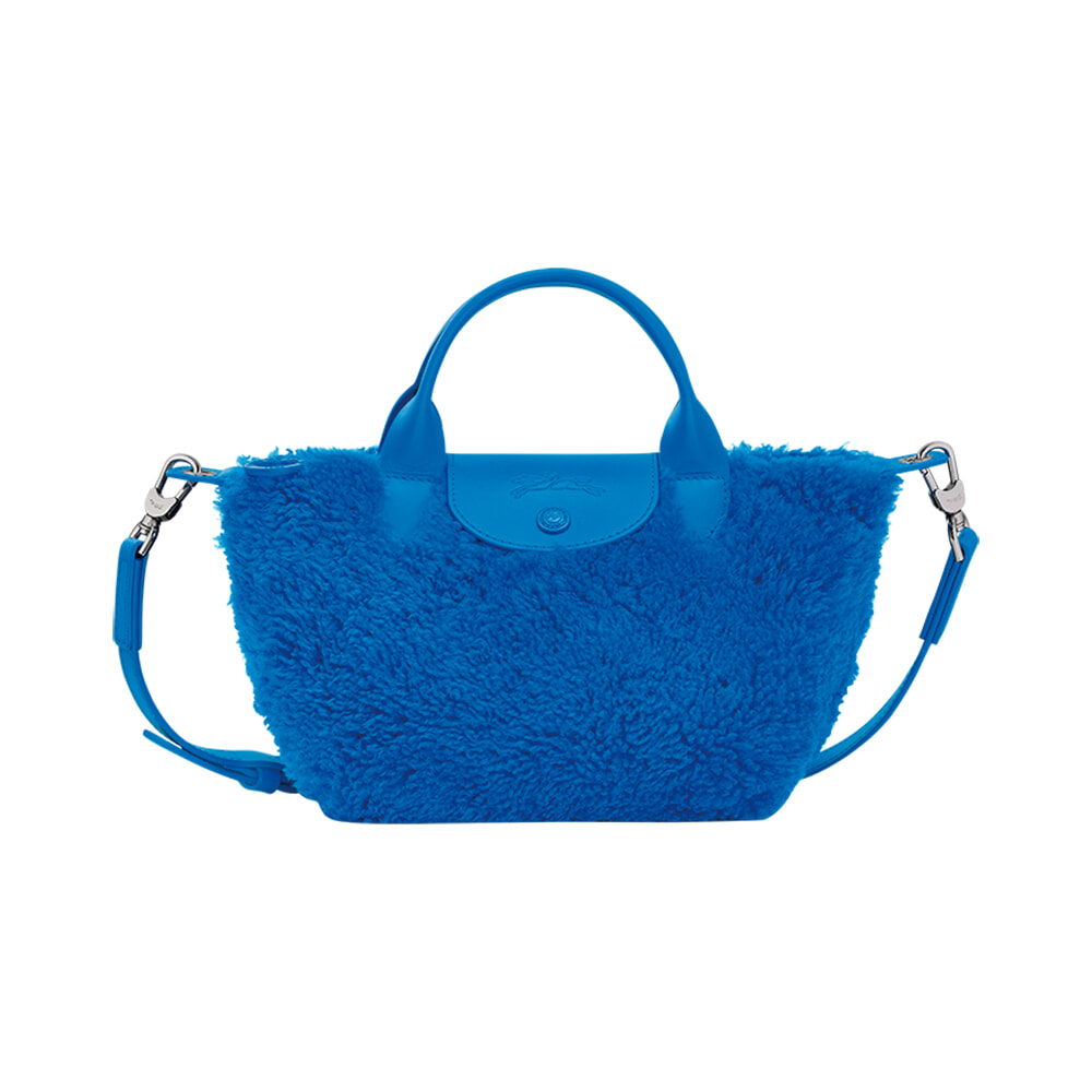 09-fluffy-bag-230926.jpg