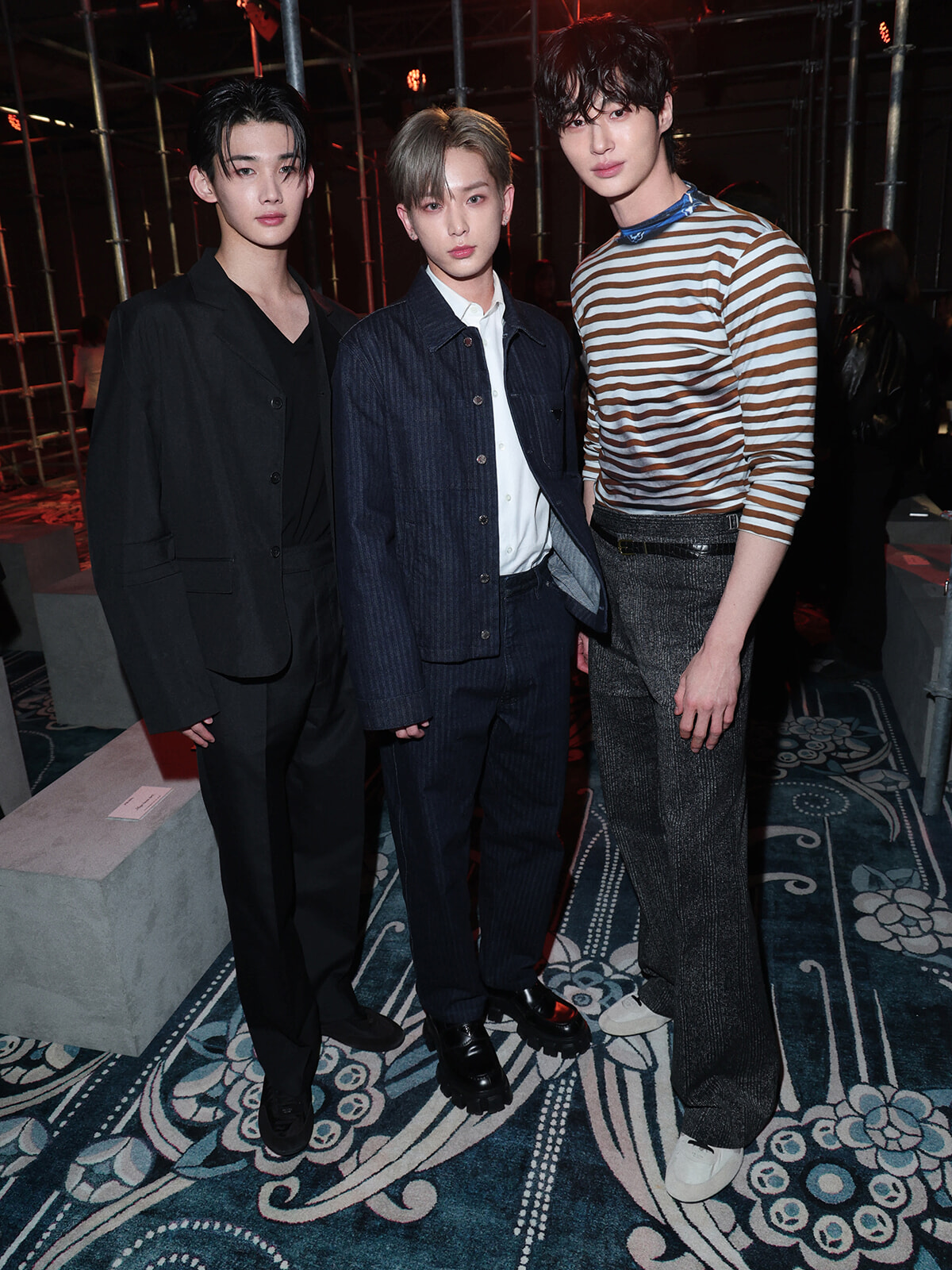 &TEAM JO、HARUA、カリナ、ピョン・ウソクら来場！プラダの2025年秋冬