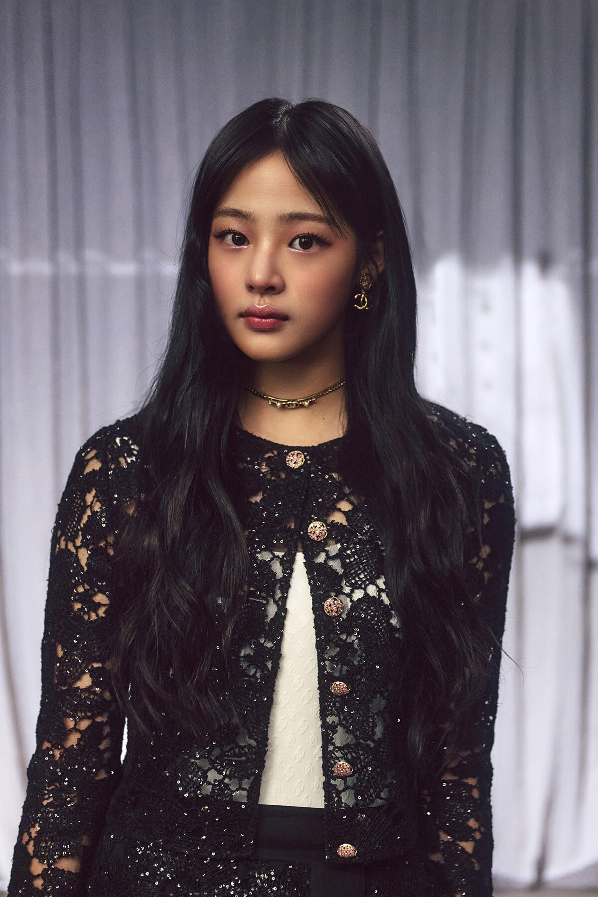 1200_chanel_minji_chanel_hc-ss24-show_january_23rd_3-1-HD.jpg