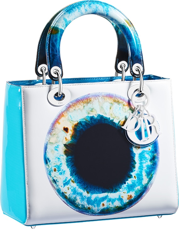 DIOR LADY ART」、あのアイコンバッグがアートに。｜Fashion