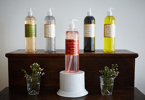 アスティエ・ド・ヴィラットの美しい香りで豊かな暮らし。｜Paris