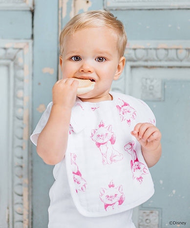 180301_DISN404J_3-classic-snap-bib-3pk-aristocats-marie.jpg