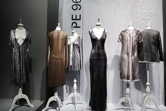 1994年から20周年記念の2009年まで。|Paris|madameFIGARO.jp 1994年から20周年記念の2009年まで。|Paris|madameFIGARO.jp
