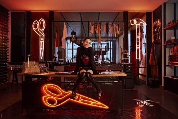 180604-coach-01.jpg