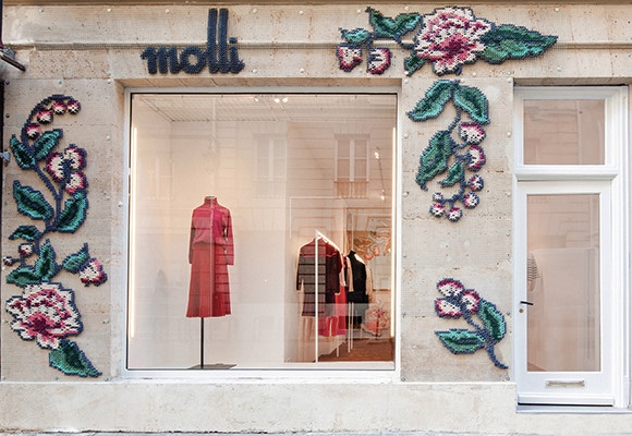 ニットのMolliの新店はアントワネット・ポワソンと......。｜Paris