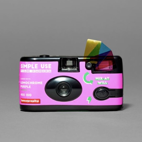 181212-Lomography_Simple_Use_grey_background.jpg