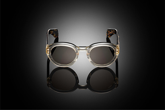 190409_Style3_ClearTortoise_Single-01.jpg