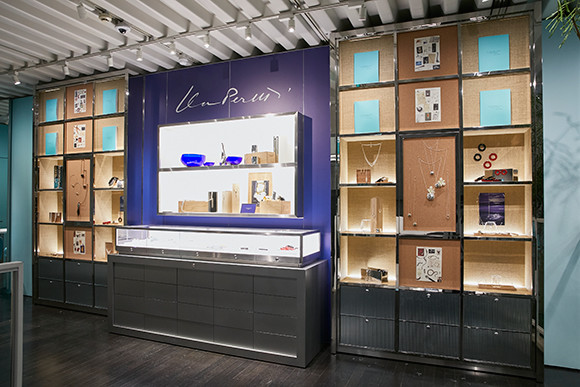 190808_display.jpg