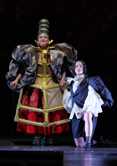 コム デ ギャルソン川久保玲による衣装、オペラ『オーランドー