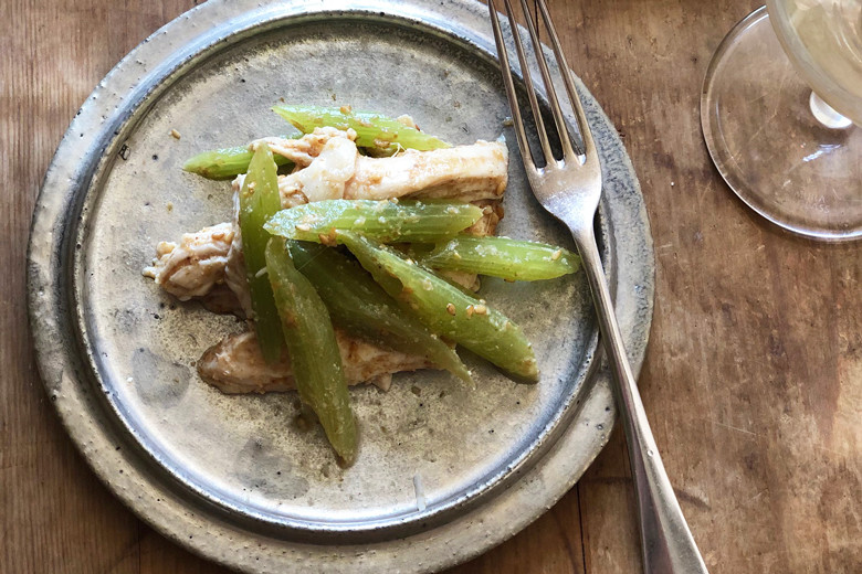 作り置き素材で「ふきのオリーブオイルごま和え」