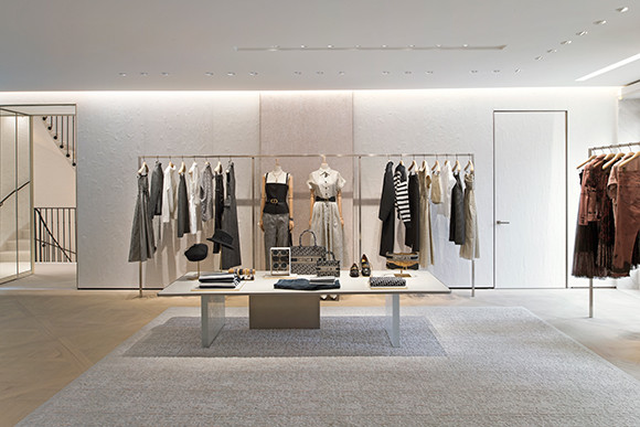 200804-dior-06.jpg