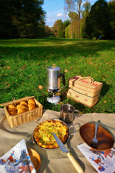 秋晴れのサン クルーで愉しむ ピクニックカフェ 特集 Paris Madamefigaro Jp フィガロジャポン