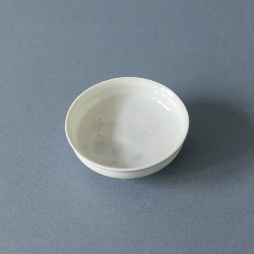 うつわディクショナリー#59 古くて新しい白磁。山本亮平さん、ゆきさん