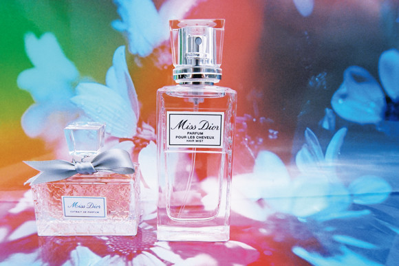 210422-perfume-dior.jpg