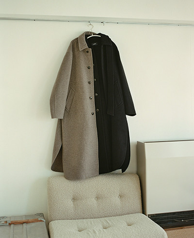 LOEFF サイドスリットマキシコート＆ISSUE