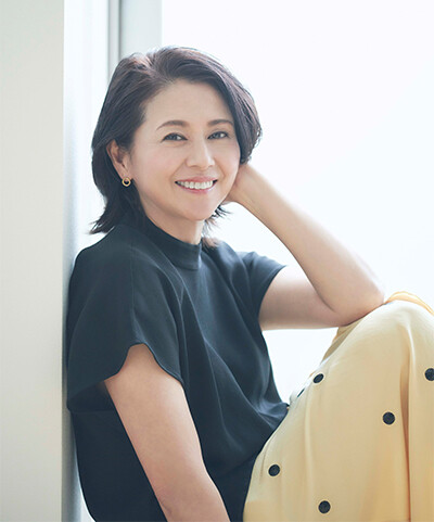 小泉今日子にインタビュー 主人公の彼氏 彼女を演じる舞台 Culture Madamefigaro Jp フィガロジャポン