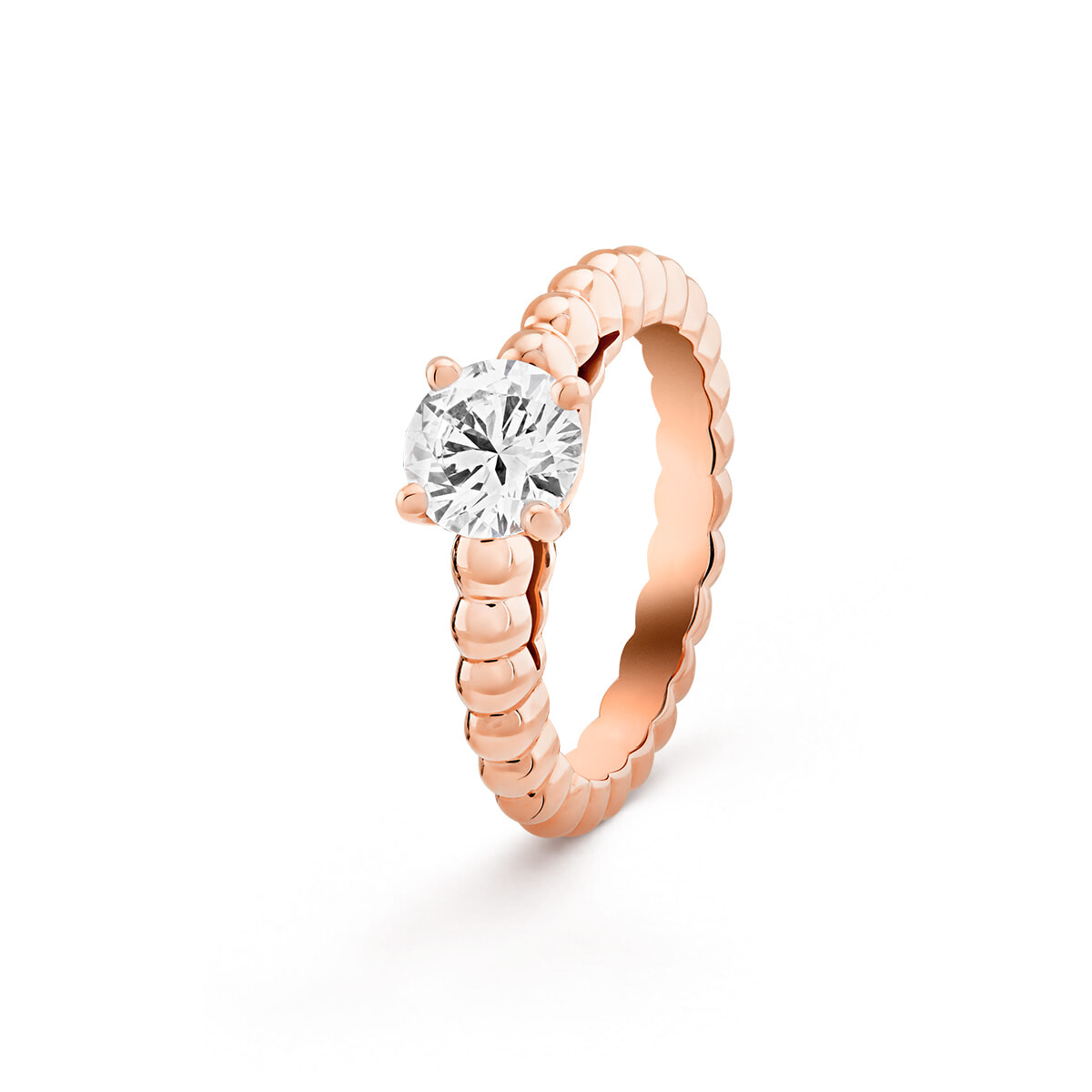 230614_3_vcaro1w400-web-engagement-ring-solitaire-perlee-3-4-01-rose-gold-1ct_2017642.jpg