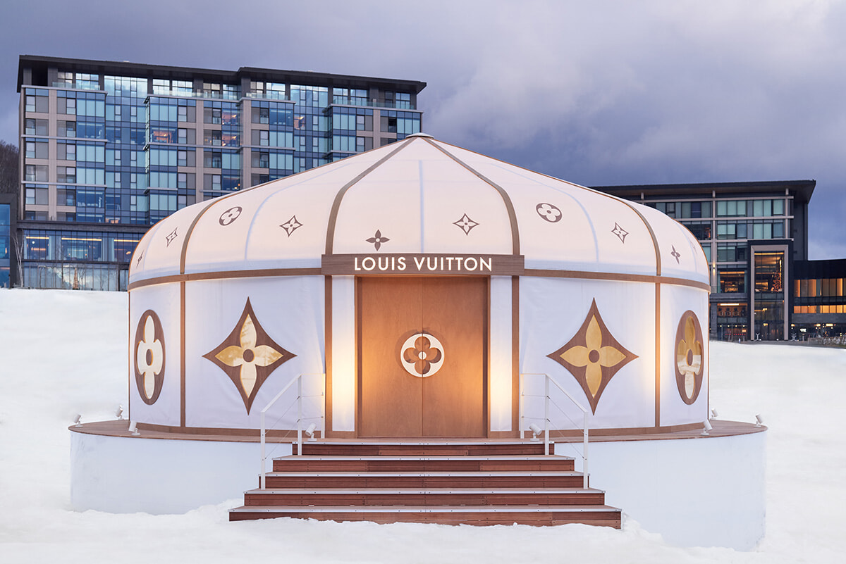 231218_louisvuitton-niseko_1.jpg