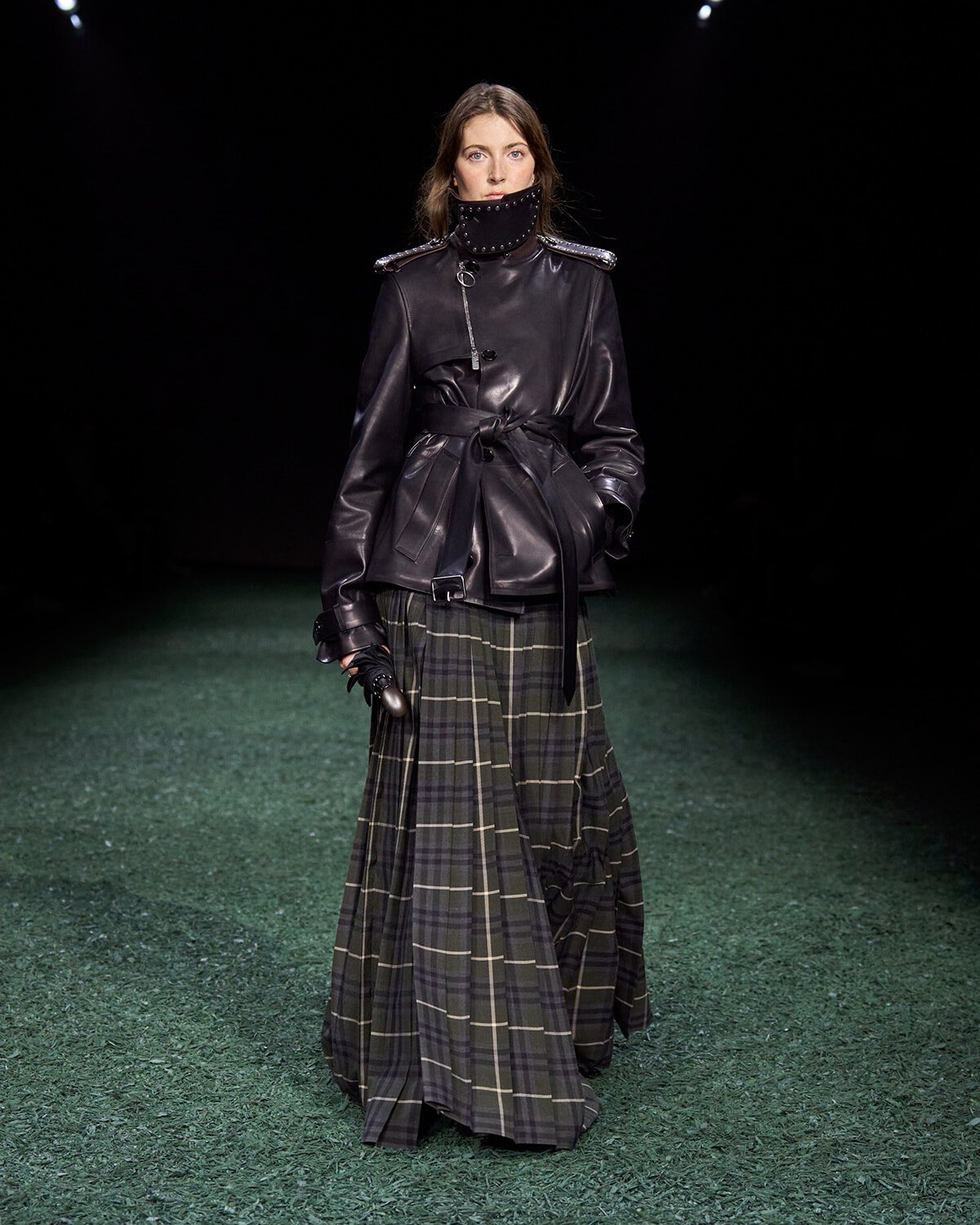 240226_Burberry-Winter-2024-Show---Look-58.jpg