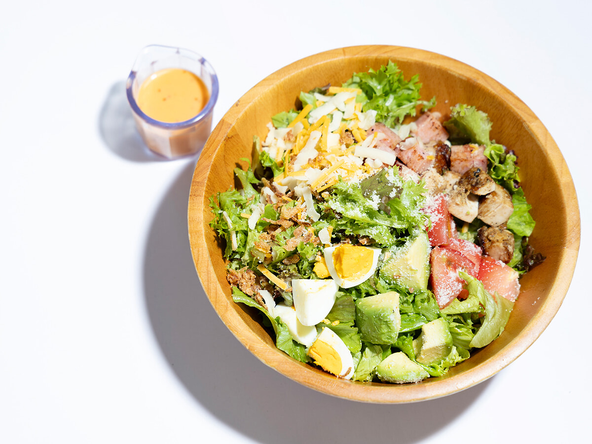 240815_california-cobb-salad_05.jpg