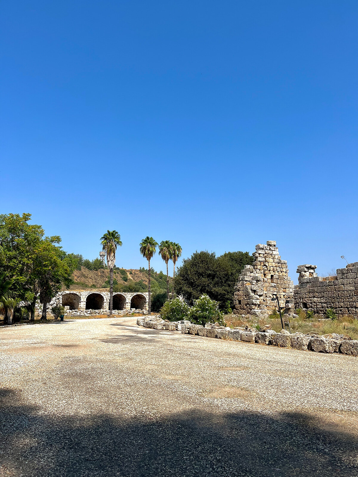 240823_antalya_ancient_ruins_02.jpg