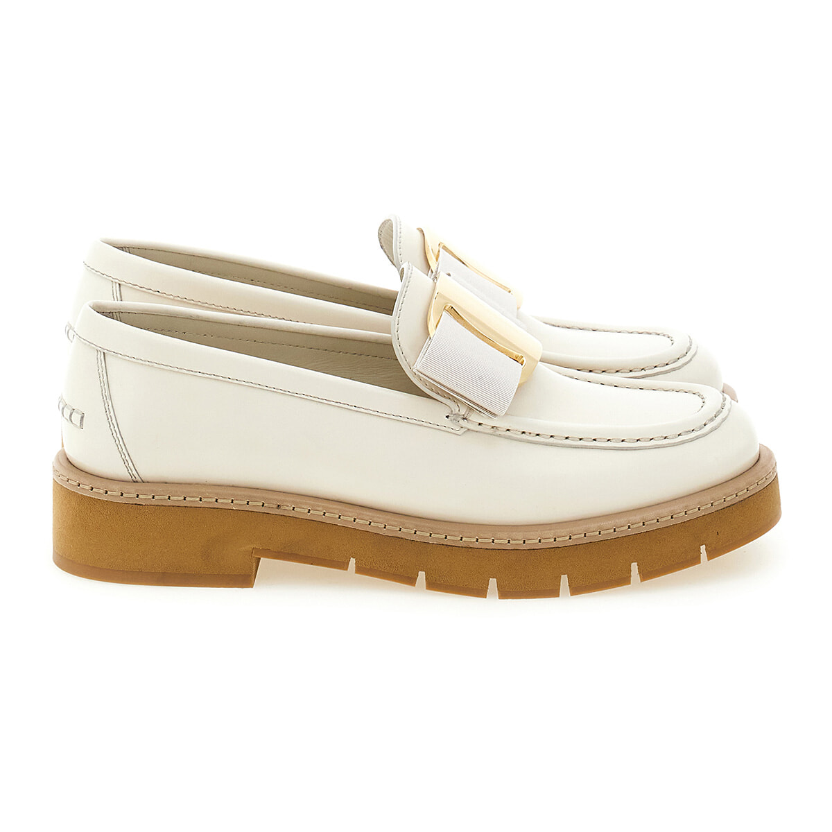 240909_ferragamo_LOAFERS.jpg