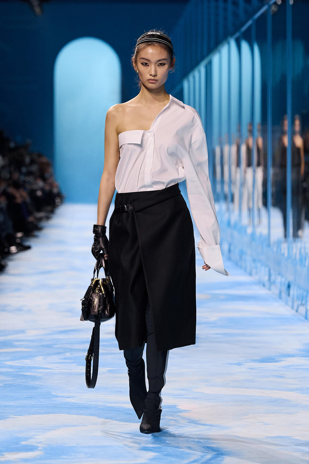 240930_dior_25ss_pfw_06.jpg