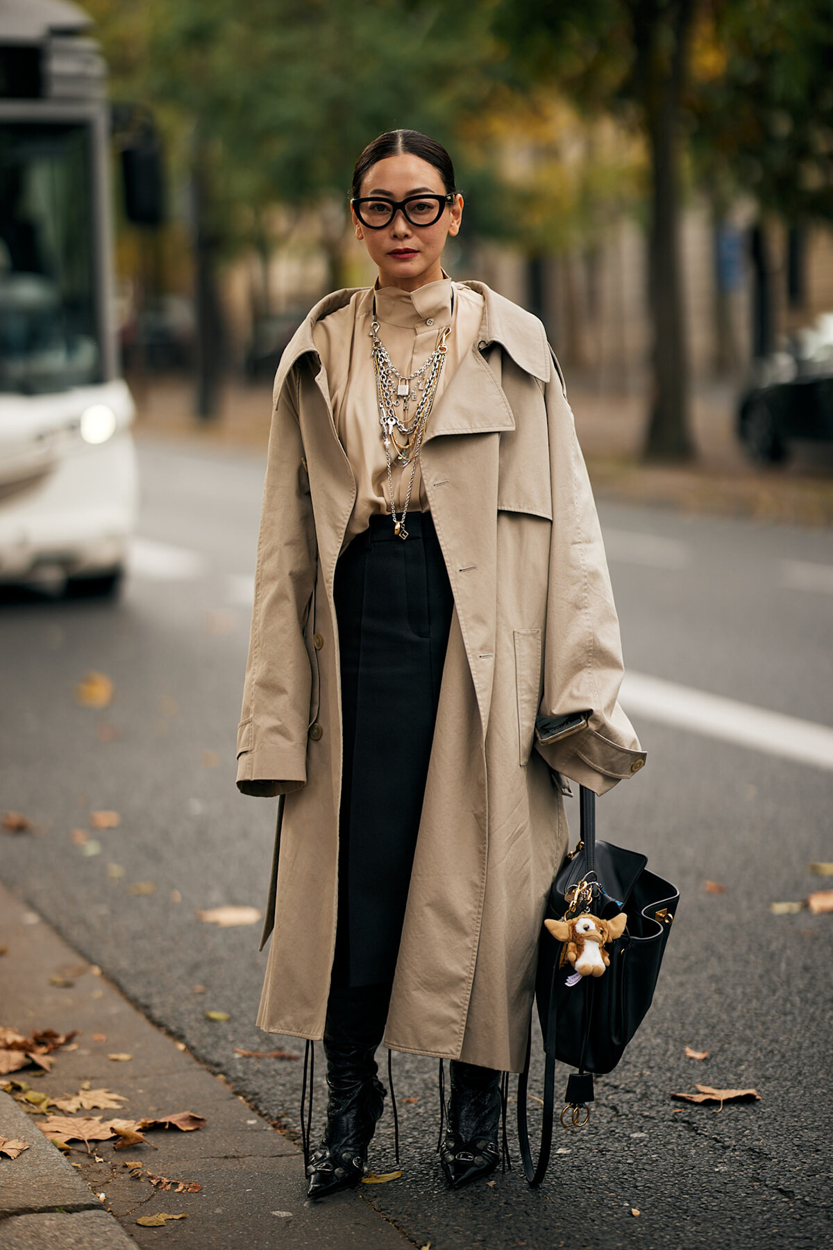 250128howtobe parisienne06.jpg