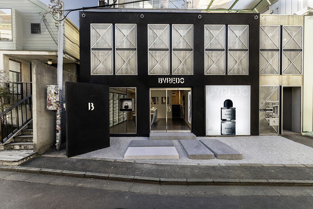 250206-byredo-omotesando_02.jpg