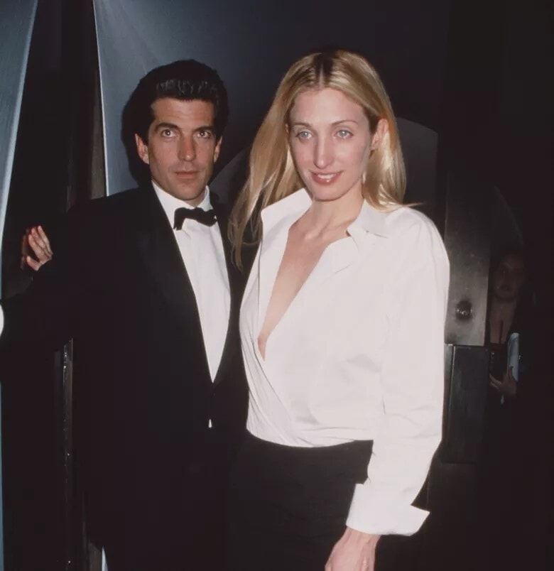 250312-carolyn-bessette-kennedy.jpeg