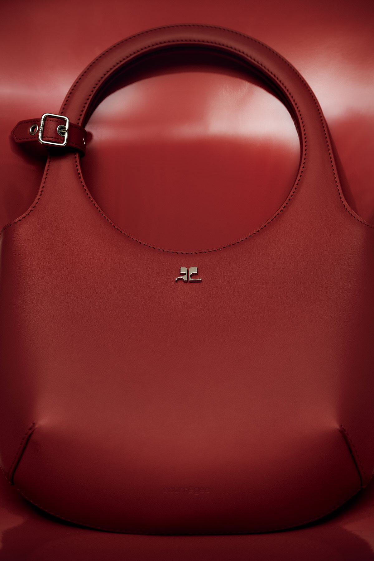 250425-parisienne-red-05.jpg